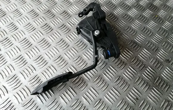 Jaguar S-Type Accelerator throttle pedal 2R839F836A