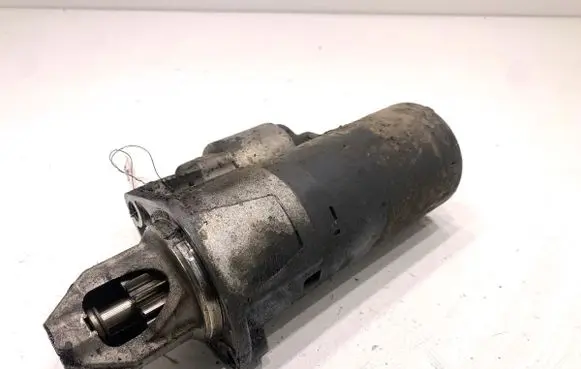 Mercedes-Benz E W212 Starter motor A0061516201