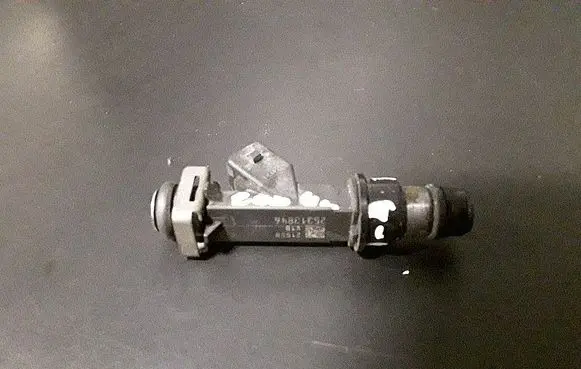 Fuel injector
