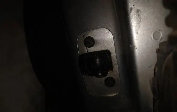 Volvo S40 Front door check strap stopper 