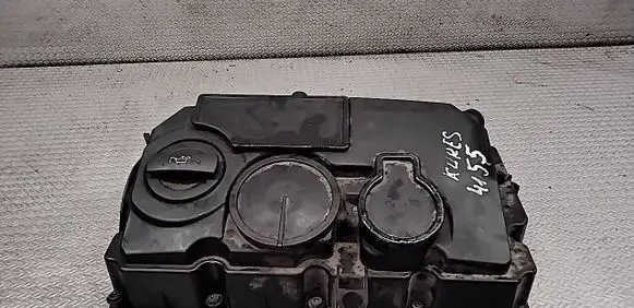 Volkswagen PASSAT B6 Rocker cam cover 03G103475D