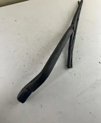 Mitsubishi Outlander Rear wiper blade arm 