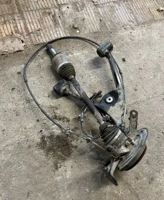 Mercedes-Benz ML W163 Rear wheel hub spindle/knuckle 