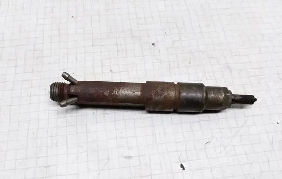 Volkswagen Sharan Fuel injector 028130201T