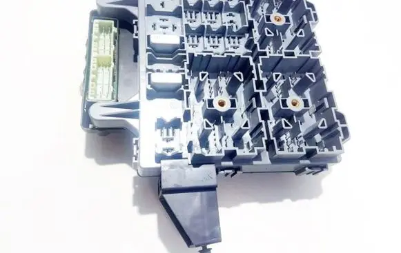 Jeep Cherokee Fuse box set p56010434ah 33731370c