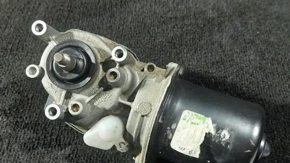 Renault Scenic II - Grand scenic II Wiper motor
