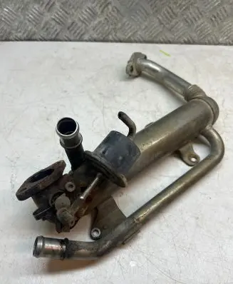 Skoda Fabia Mk2 (5J) EGR valve cooler 03G131512AD