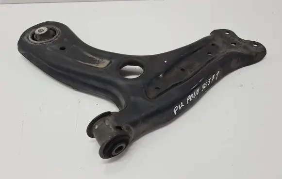 Volkswagen Polo V 6R Front lower control arm/wishbone 6R0407151F