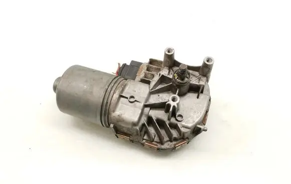Volkswagen PASSAT B7 Wiper motor 3AC955119
