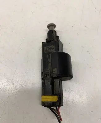 Opel Astra G Brake pedal sensor switch 09132299 09175172 09175185
