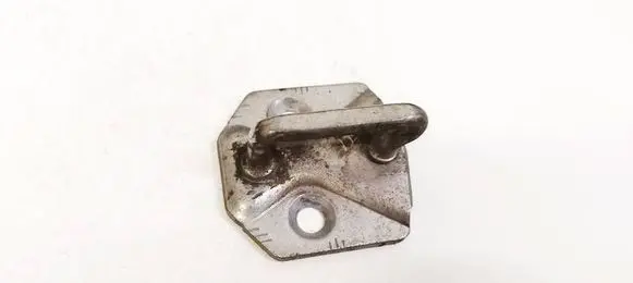 Ford Focus Front door lock loop/hook striker DTSEA 31335117