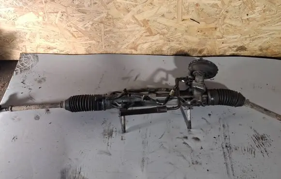 Peugeot 206 Steering rack 9624981580