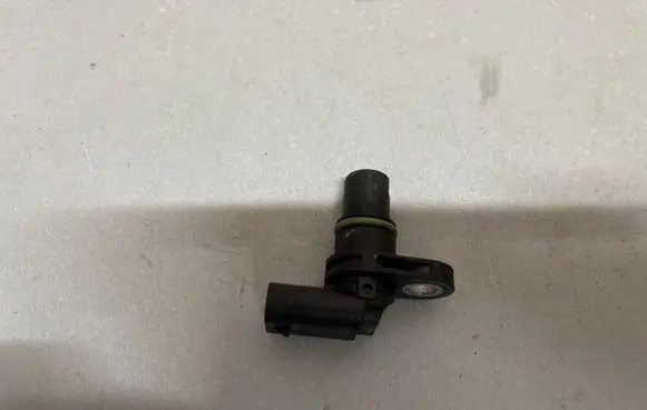 Camshaft position sensor