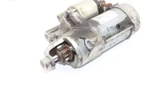 Audi A4 S4 B9 8W Starter motor 04L911024A