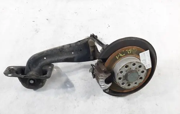 Audi A3 S3 8P Rear wheel hub 1K0505436AB