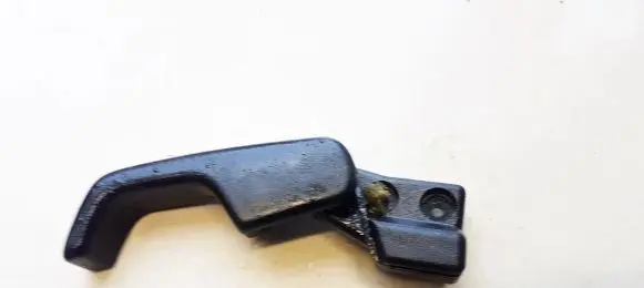 Engine bonnet (hood) release handle