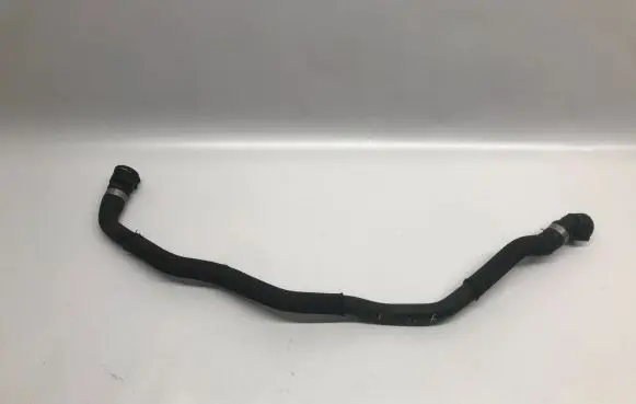 BMW 7 F01 F02 F03 F04 Engine coolant pipe/hose