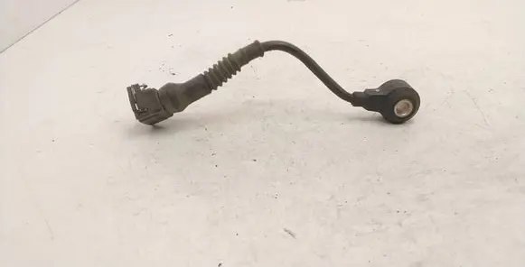 BMW 5 E34 Detonation knock sensor 1730029