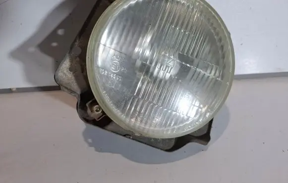 Volkswagen Golf II Headlight/headlamp 0301608123