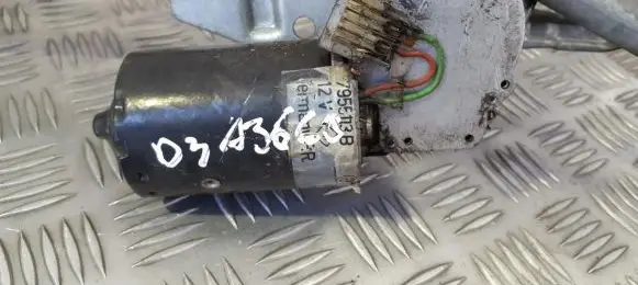 Volkswagen PASSAT B3 Wiper motor 357955113b 7955113b
