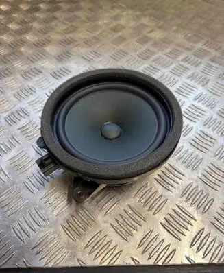 Volvo XC90 Front door speaker 31350425 AD7XJ7Y221B