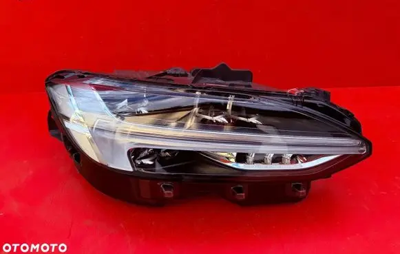Volvo S90, V90 Headlight/headlamp 32228311