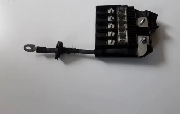 Peugeot 3008 II Battery relay fuse 9814474980