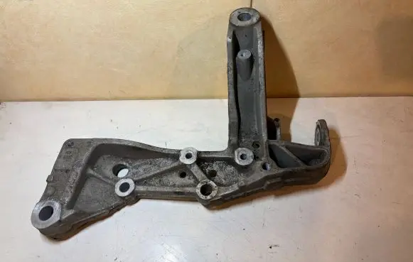 Skoda Octavia Mk2 (1Z) Front subframe 1K0199295F