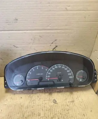 Hyundai Trajet Speedometer (instrument cluster) 940033A860 0111020116