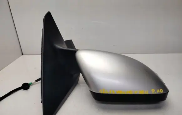 Volvo C70 Front door electric wing mirror 