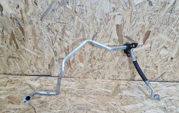 Air conditioning (A/C) pipe/hose