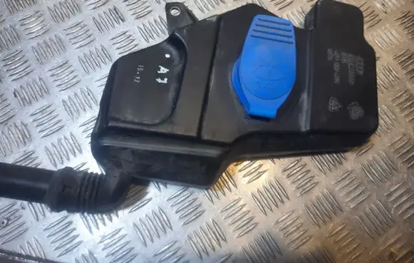Audi A7 S7 4G Windshield washer fluid reservoir/tank 4G1955462