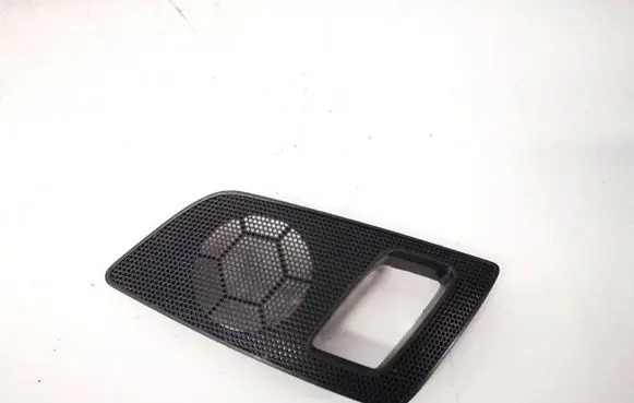 Skoda Octavia Mk2 (1Z) Side speaker trim/cover 1Z0868159A