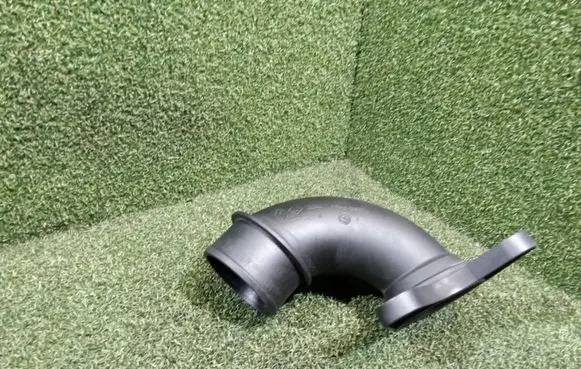 Renault Master III Air intake hose/pipe 165769532R