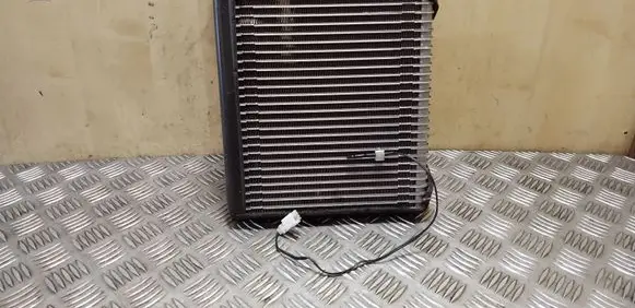 Air conditioning (A/C) radiator (interior)