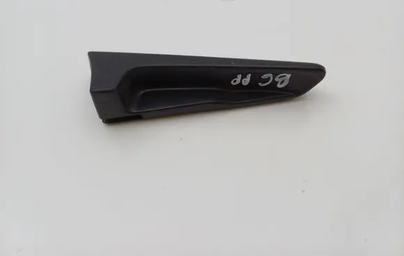 Volkswagen PASSAT B6 Seat adjustment handle 3C0882252