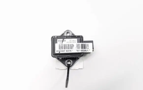 Volkswagen Phaeton ESP (stability system) control unit 8E0907637A
