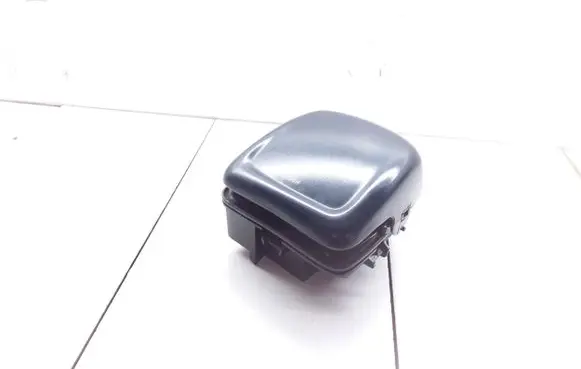 Ashtray (front)