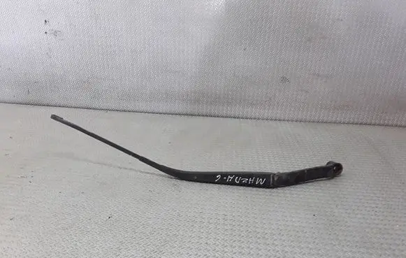 Mazda 6 Front wiper blade arm
