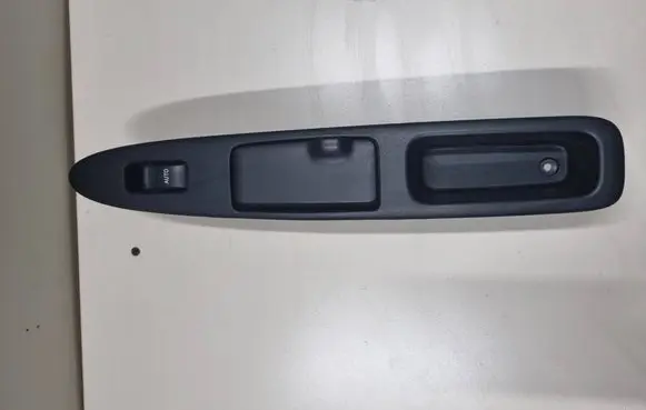 Toyota Avensis Verso Rear door handle trim 747427244100