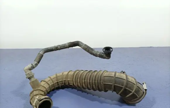 Volkswagen Amarok Air intake hose/pipe 2H0129627
