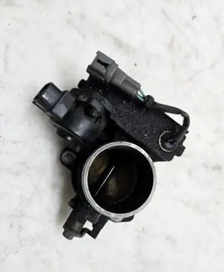 Toyota RAV 4 (XA20) Throttle valve 8967221020