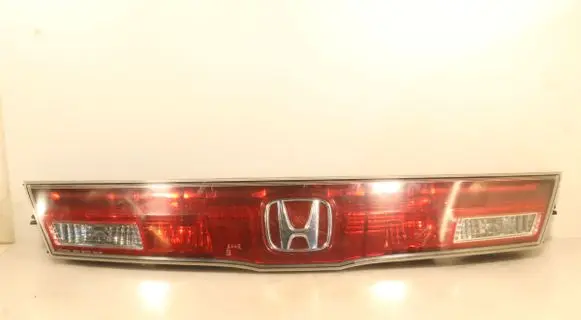 Honda Civic Tailgate/trunk/boot lid 13216701