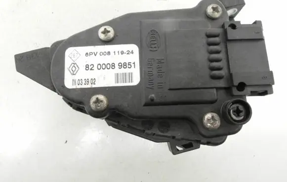 Renault Clio II Accelerator throttle pedal 8200089851 6PV00811924