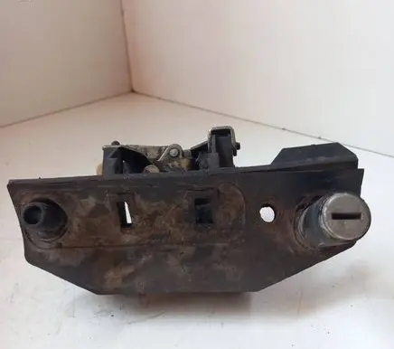 Volkswagen Transporter - Caravelle T4 Tailgate/trunk/boot exterior handle 703829239C
