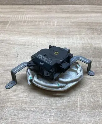 Subaru B9 Tribeca Air flap motor/actuator AW0638000691