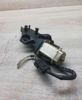 BMW 7 E65 E66 Tailgate/trunk/boot lock/catch/latch FS578VA ED4521330