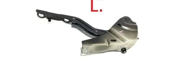 Engine bonnet/hood hinges