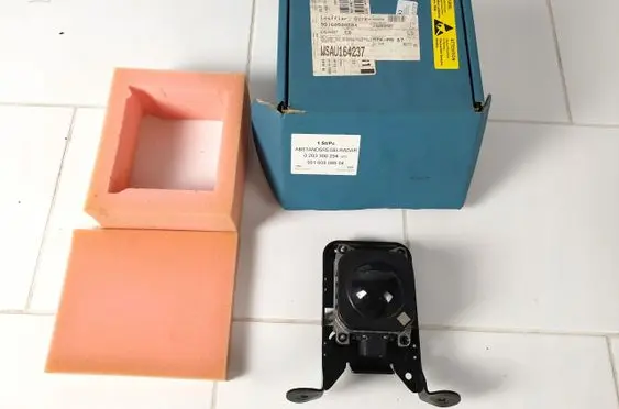 Porsche 911 991 Distronic sensor radar 99160508504