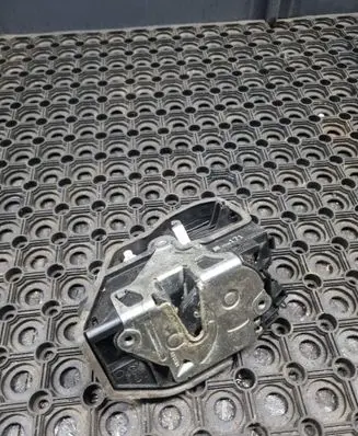 Front door lock